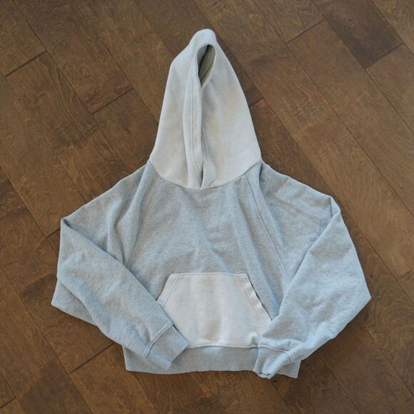 Aerie Womens Gray White Cropped Hoodie Sweatshirt Pullover W/Pocket Sz S EUC! - Picture 6 of 7